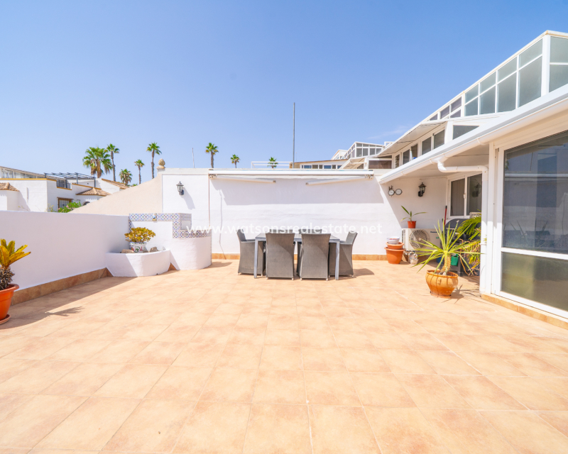 Resale - Quad - Urb. La Marina