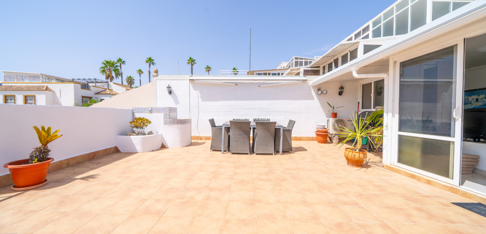 Resale - Quad - Urb. La Marina