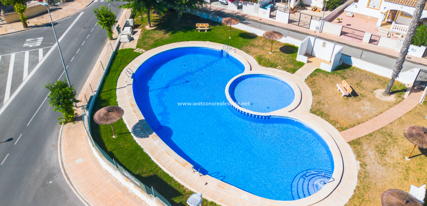 Resale - Quad - Urb. La Marina