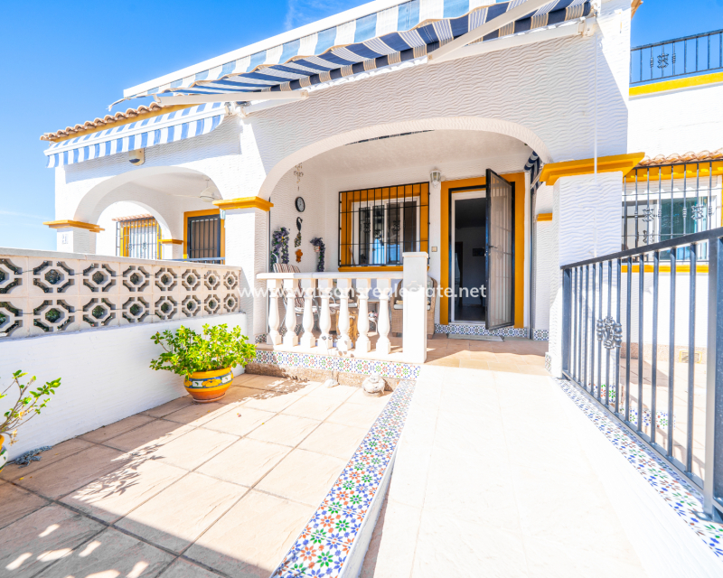 Resale - Quad - Urb. La Marina
