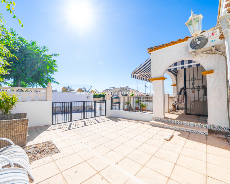 Resale - Quad - Urb. La Marina
