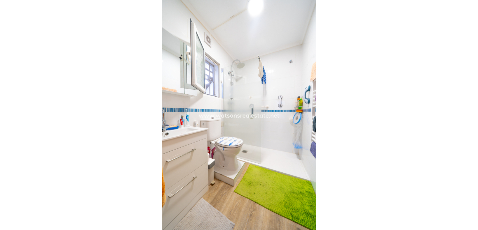 Resale - Quad - Urb. La Marina