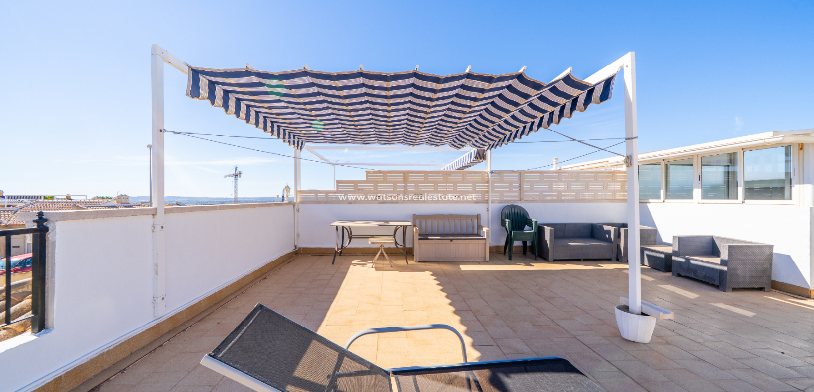 Resale - Quad - Urb. La Marina