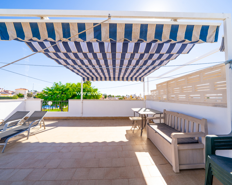 Resale - Quad - Urb. La Marina