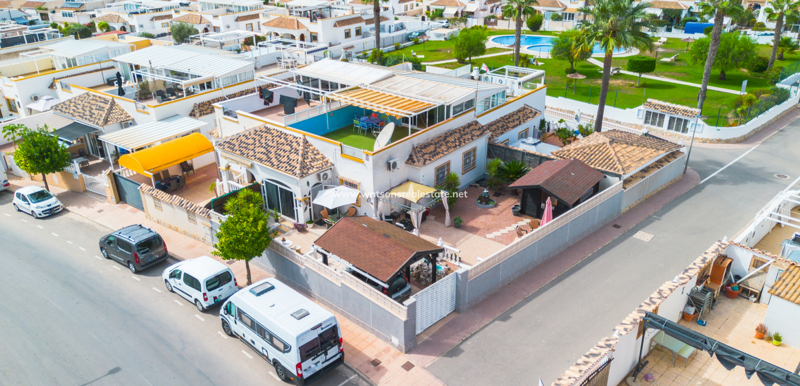 Resale - Quad - Urb. La Marina