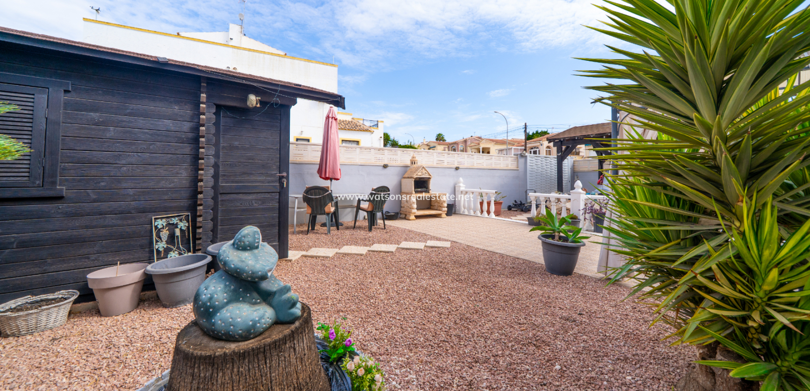 Resale - Quad - Urb. La Marina