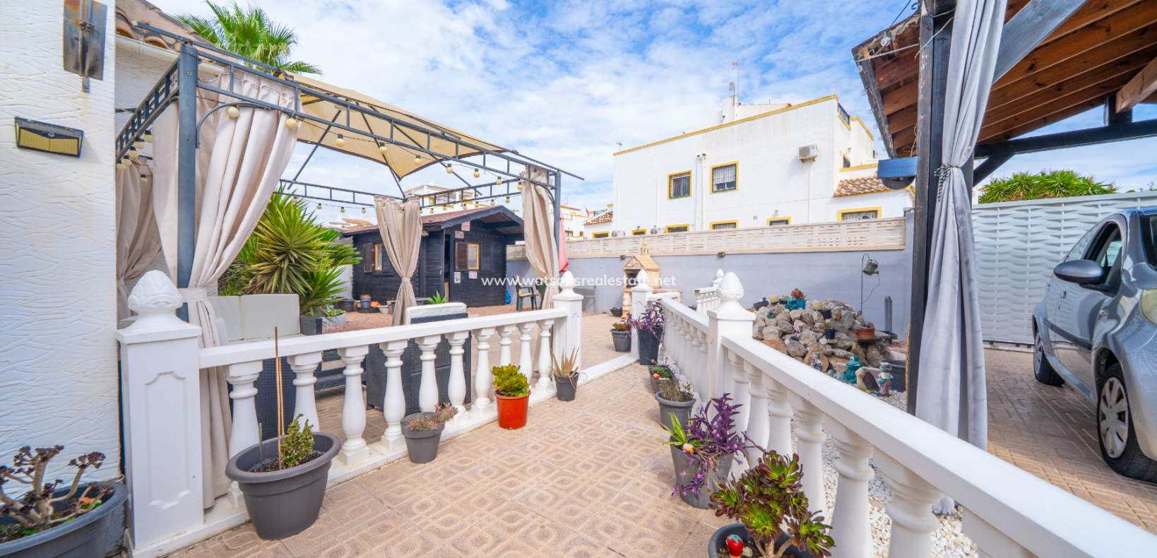 Resale - Quad - Urb. La Marina