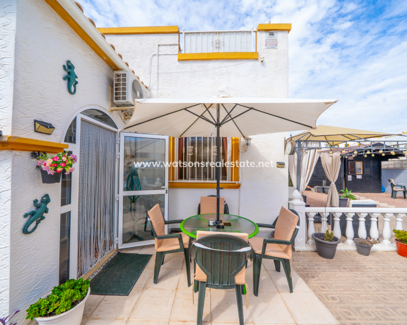 Resale - Quad - Urb. La Marina