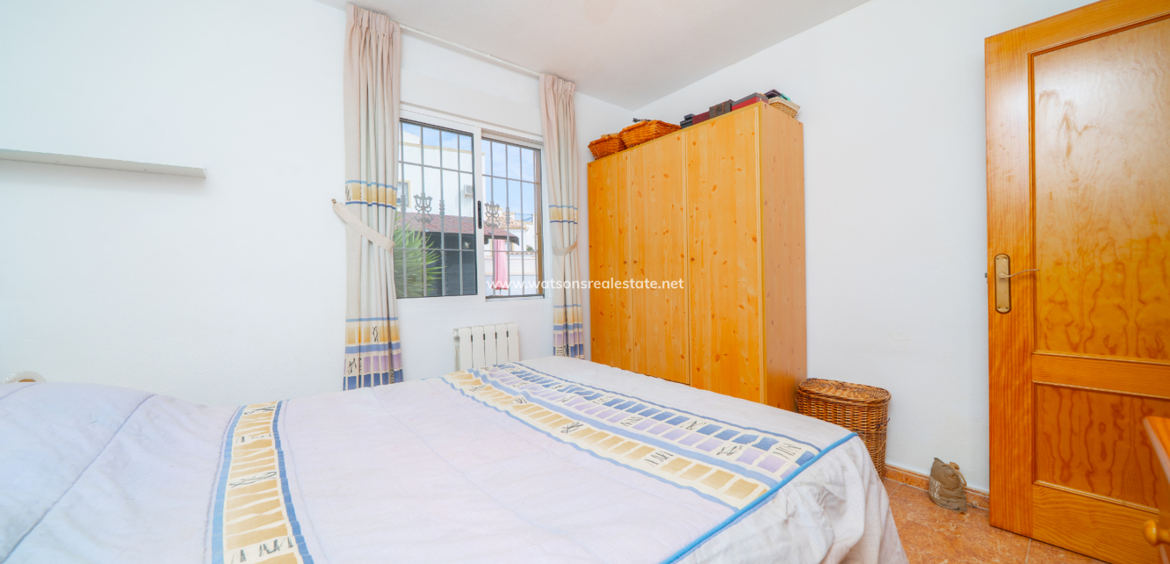 Resale - Quad - Urb. La Marina