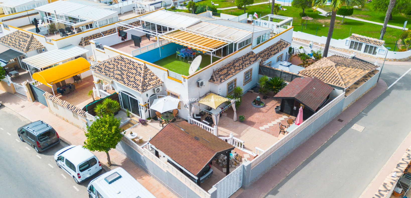 Resale - Quad - Urb. La Marina