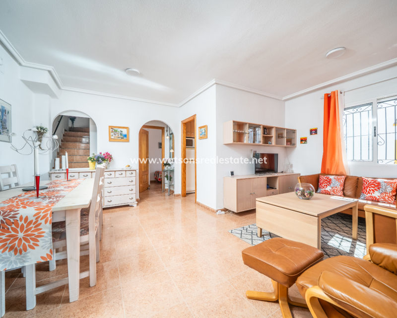 Resale - Quad - Urb. La Marina