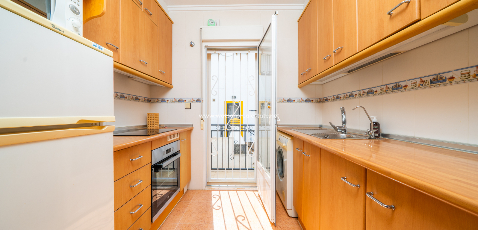 Resale - Quad - Urb. La Marina