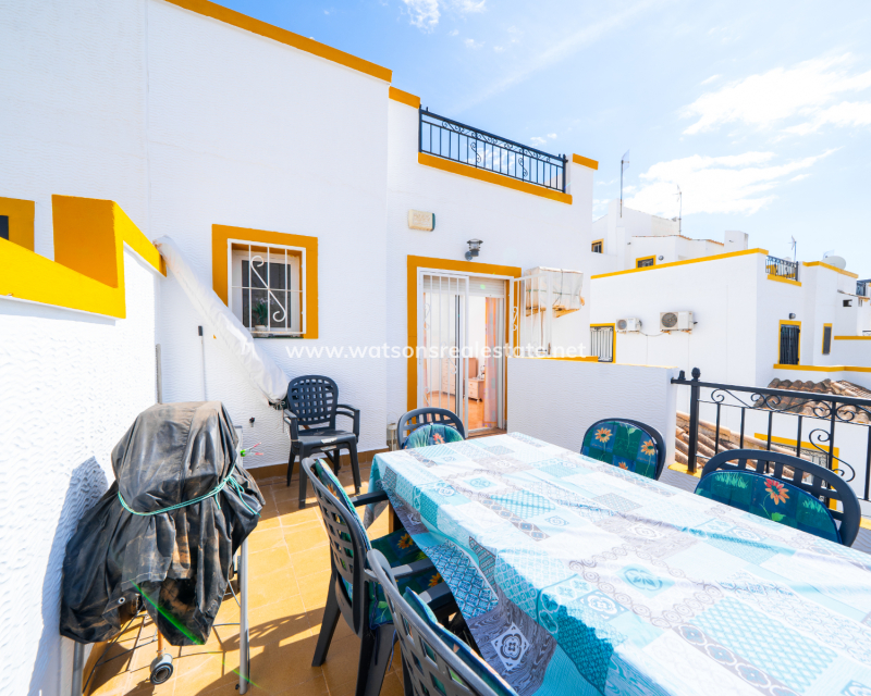 Resale - Quad - Urb. La Marina