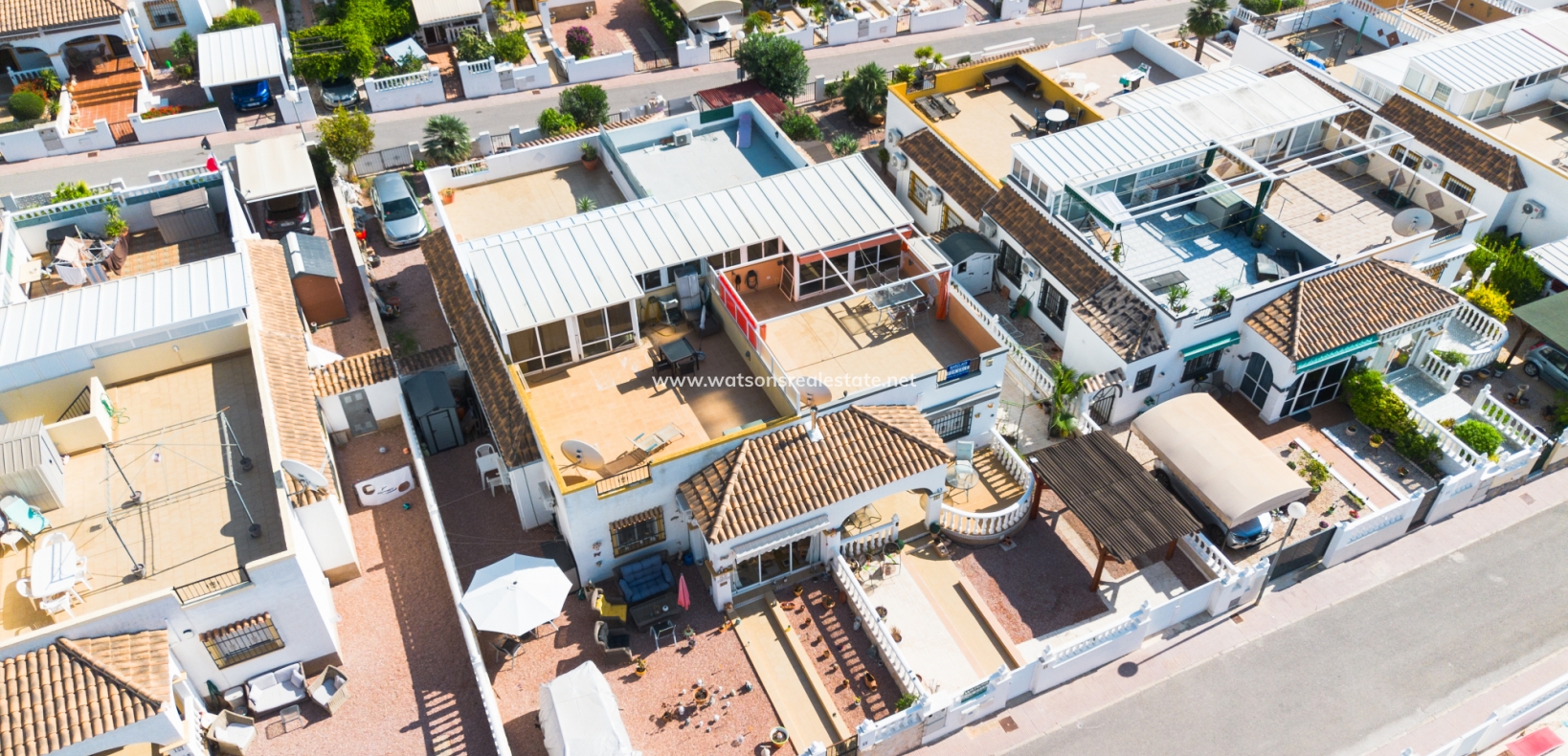 Resale - Quad - Urb. La Marina