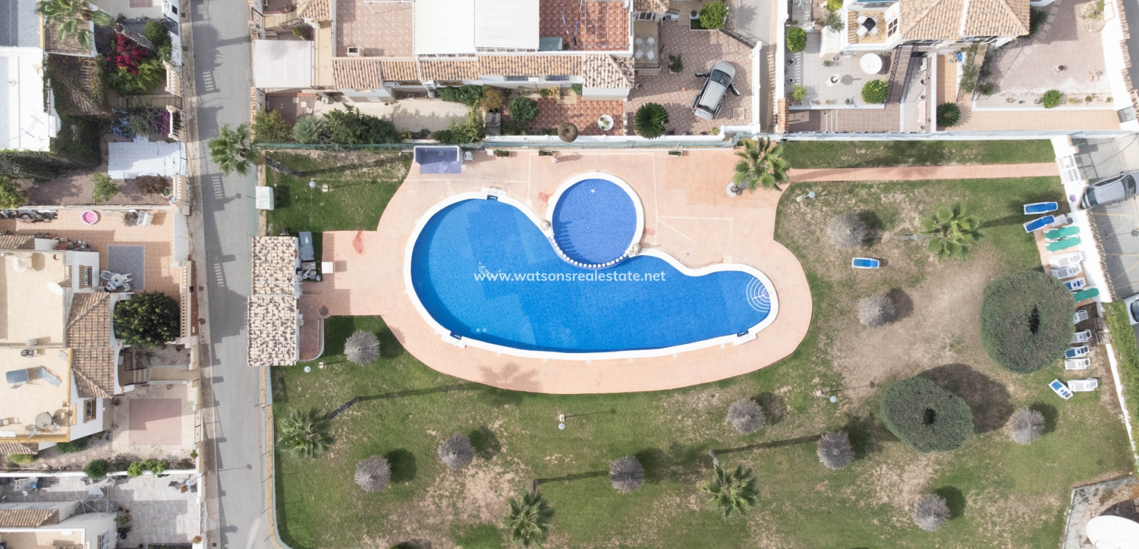 Resale - Quad - Urb. La Marina