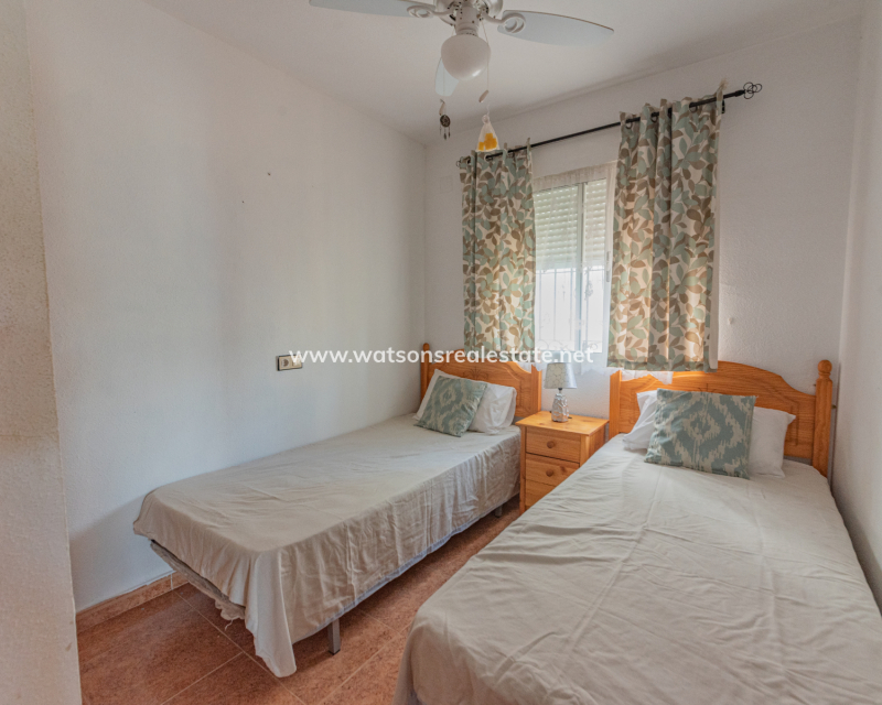 Resale - Quad - Urb. La Marina