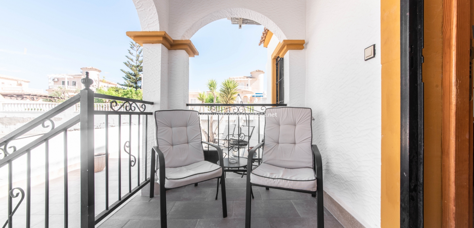 Resale - Quad - Urb. La Marina