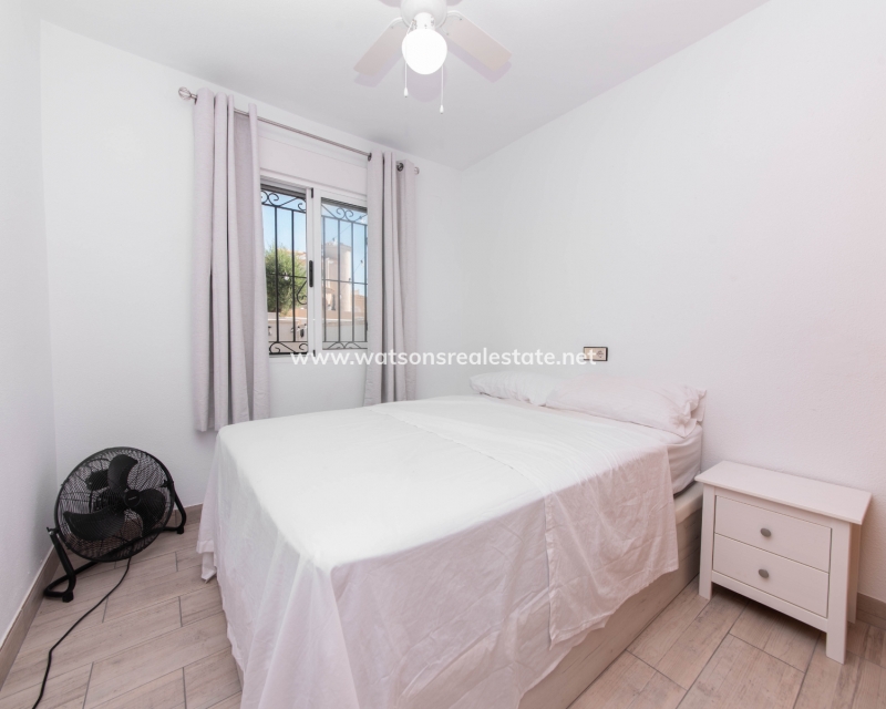 Resale - Quad - Urb. La Marina