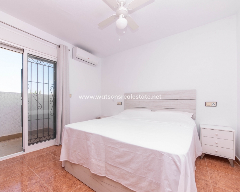 Resale - Quad - Urb. La Marina