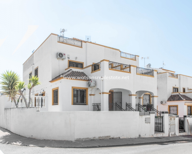 Resale - Quad - Urb. La Marina