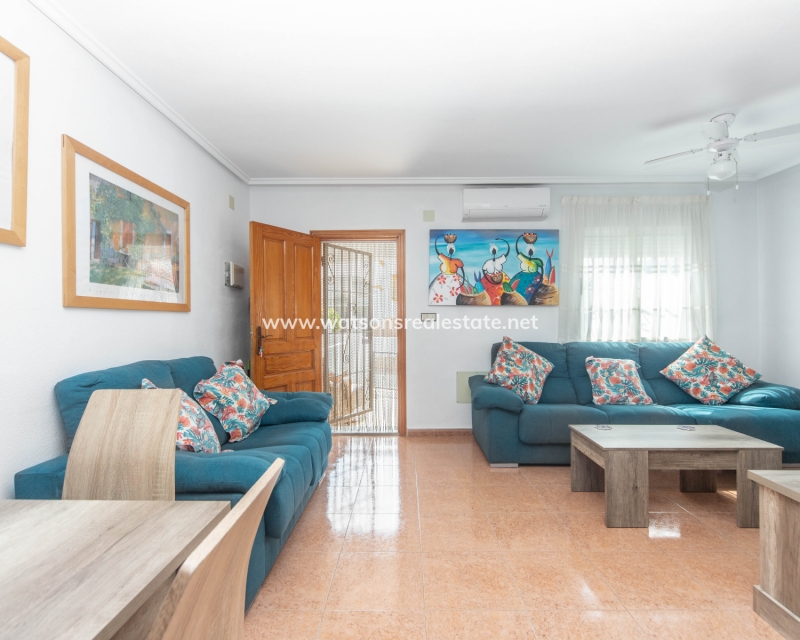 Resale - Quad - Urb. La Marina