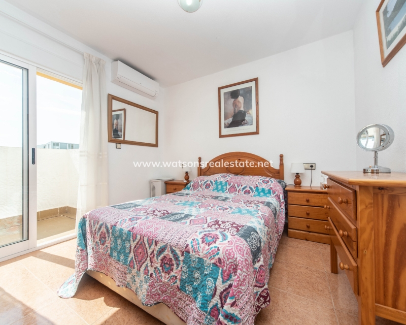 Resale - Quad - Urb. La Marina