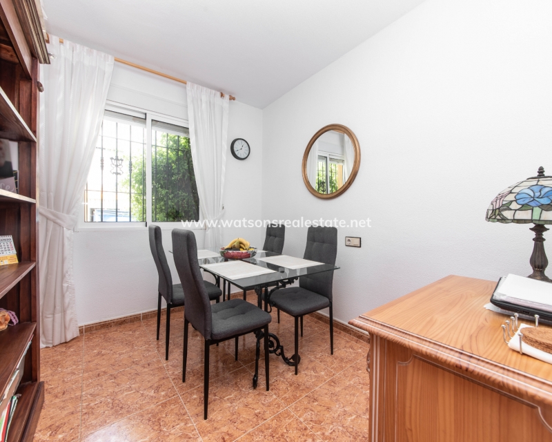 Resale - Quad - Urb. La Marina