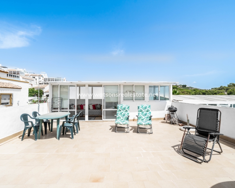 Resale - Quad - Urb. La Marina