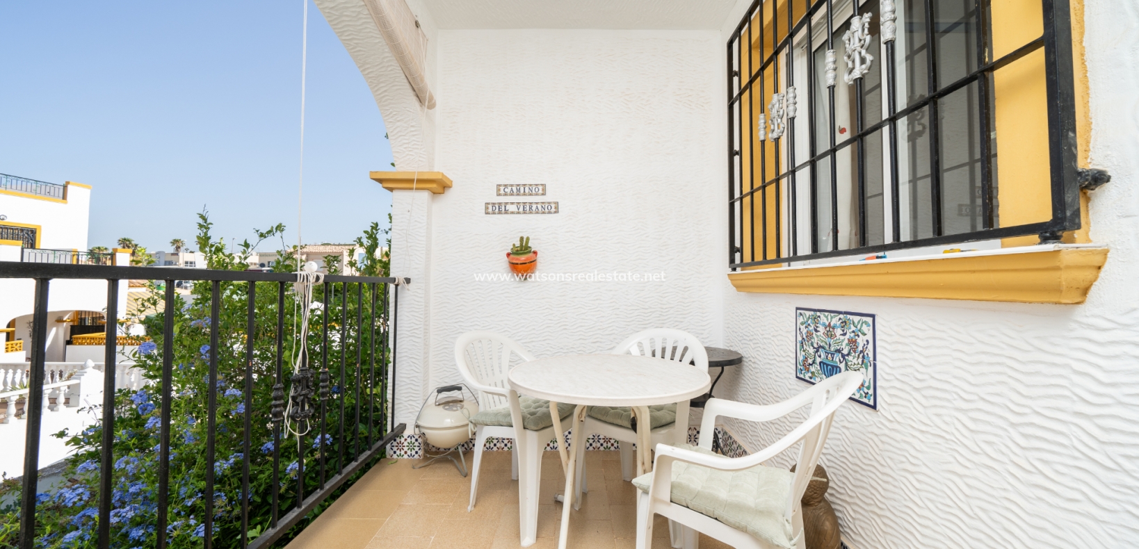 Resale - Quad - Urb. La Marina