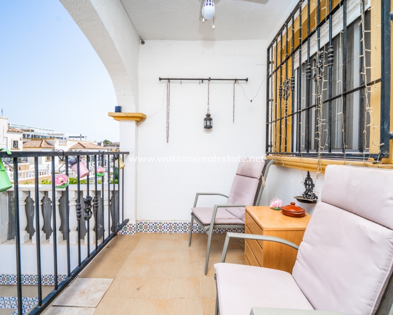 Resale - Quad - Urb. La Marina