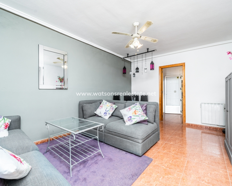 Resale - Quad - Urb. La Marina