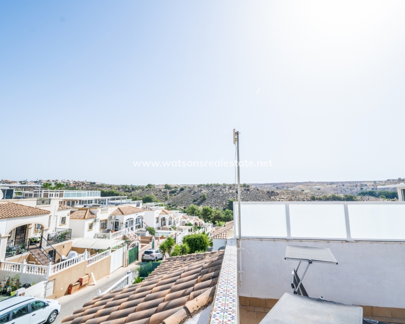 Resale - Quad - Urb. La Marina