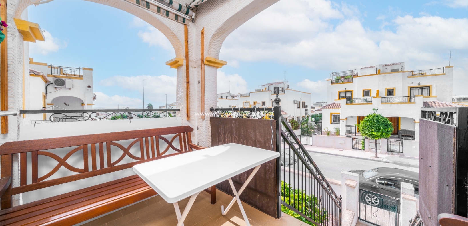 Resale - Quad - Urb. La Marina