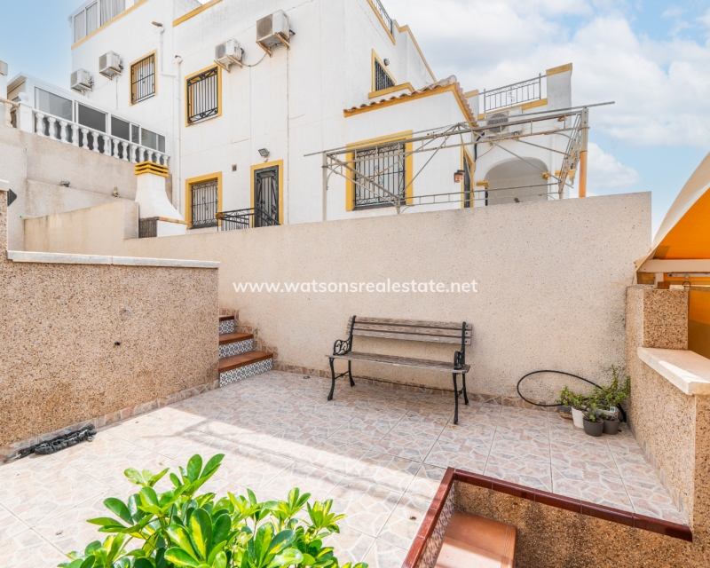 Resale - Quad - Urb. La Marina