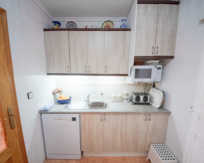 Resale - Quad - Urb. La Marina