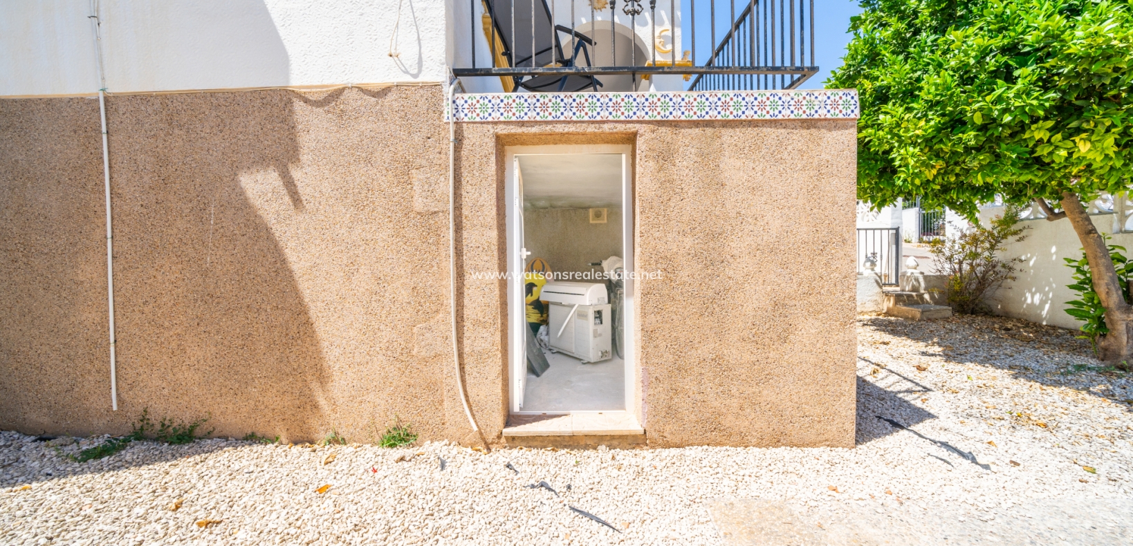 Resale - Quad - Urb. La Marina