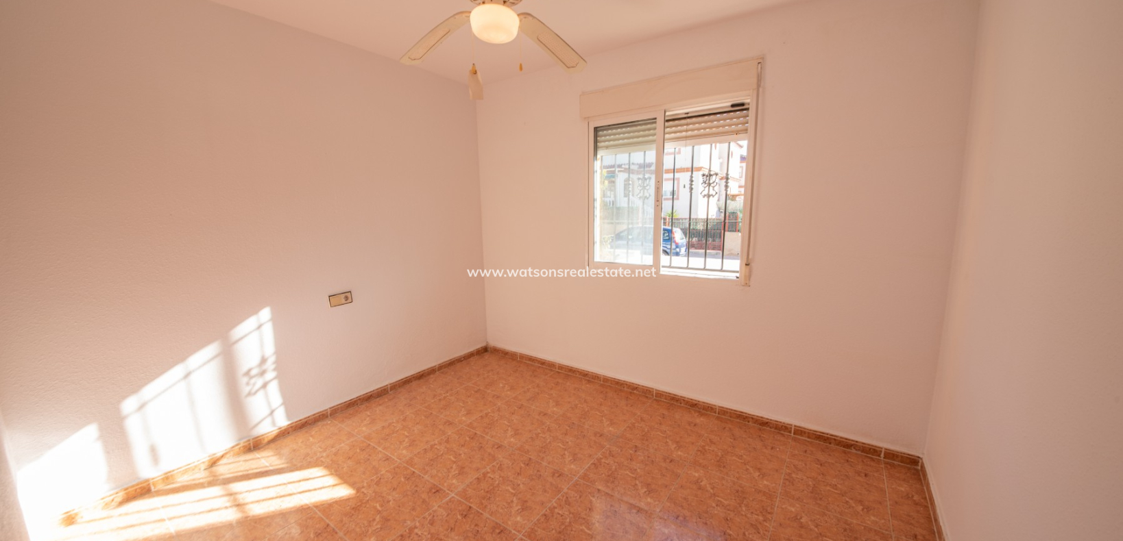 Resale - Quad - Urb. La Marina