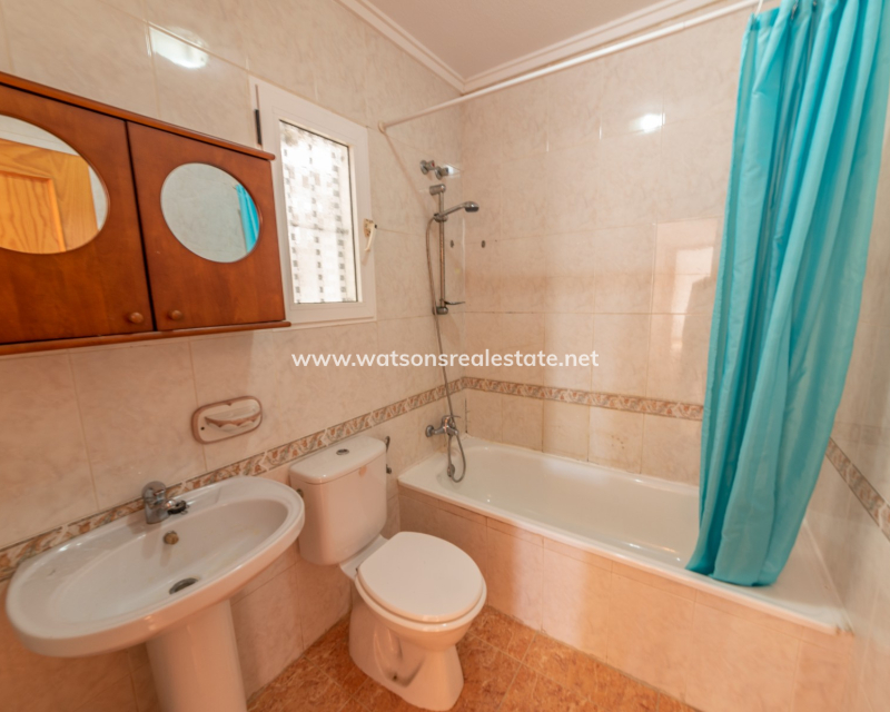 Resale - Quad - Urb. La Marina