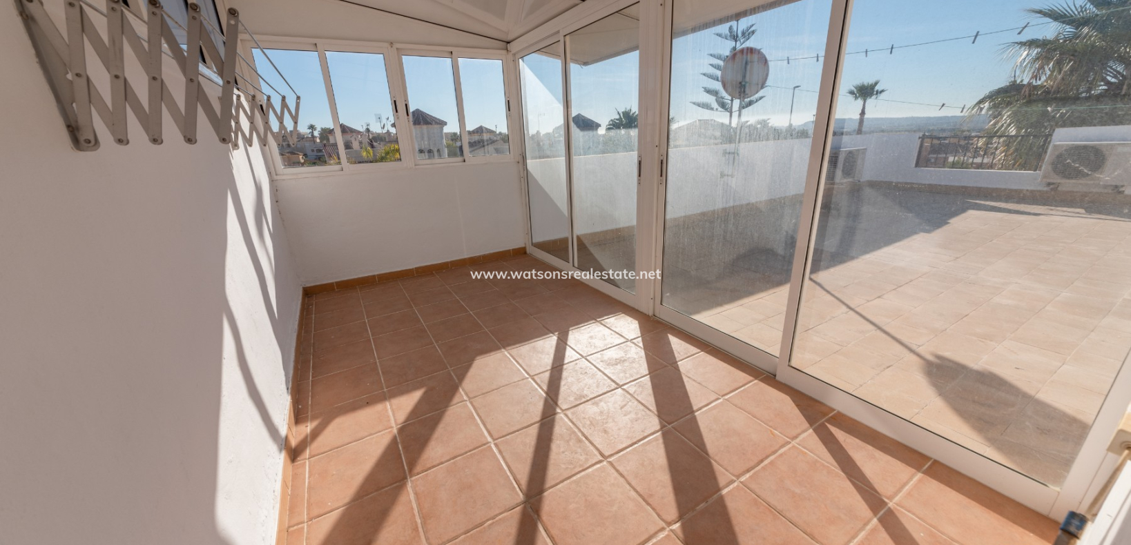 Resale - Quad - Urb. La Marina