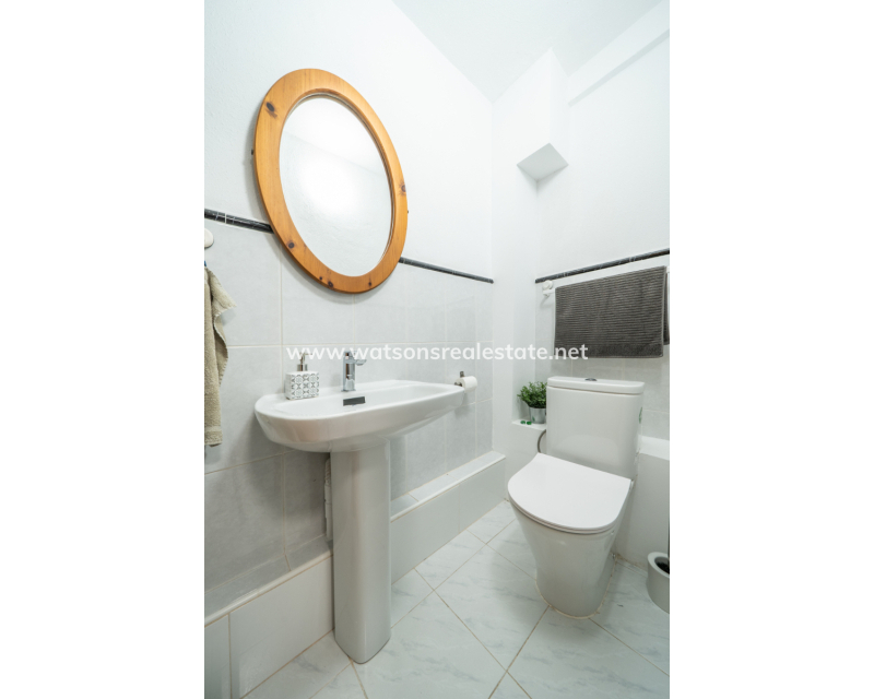 Resale - Radhus - La Mata
