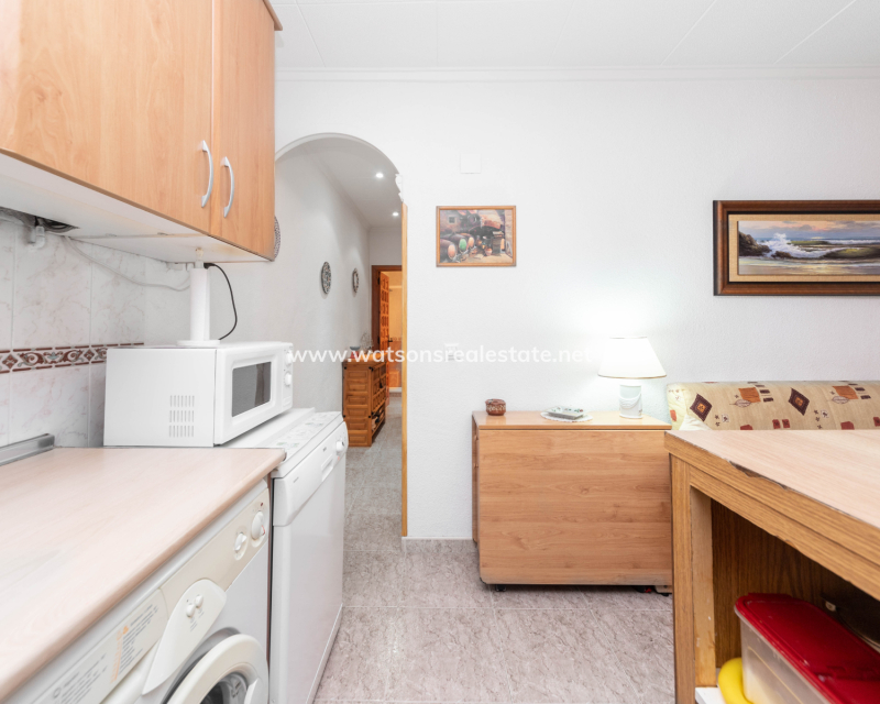 Resale - Radhus - Urb. La Marina
