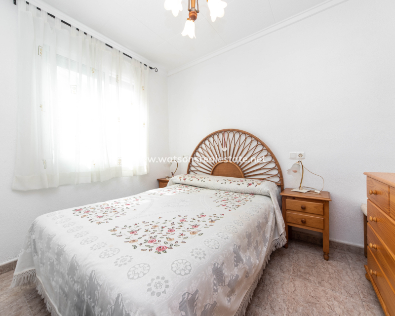Resale - Radhus - Urb. La Marina