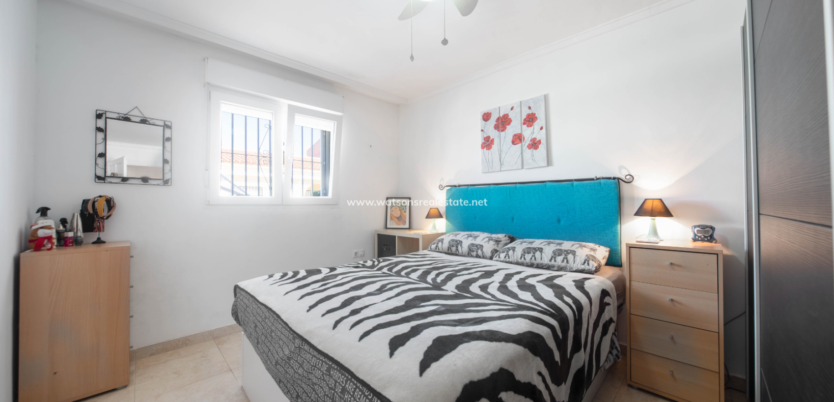 Resale - Radhus - Urb. La Marina