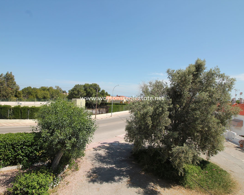 Resale - Radhus - Urb. La Marina