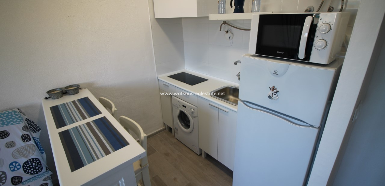 Resale - Radhus - Urb. La Marina