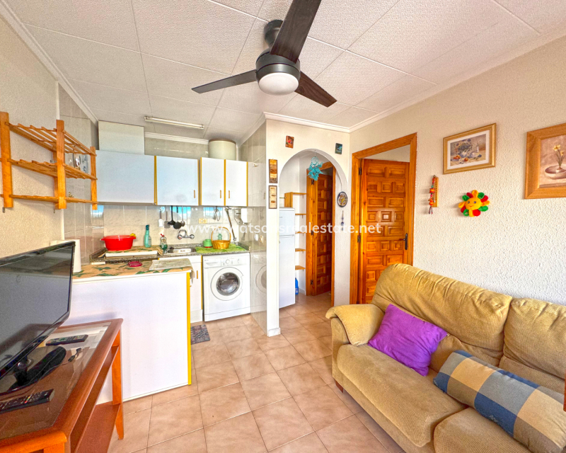 Resale - Radhus - Urb. La Marina