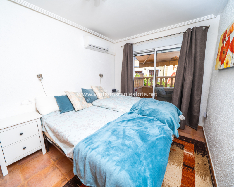 Resale - Radhus - Urb. La Marina