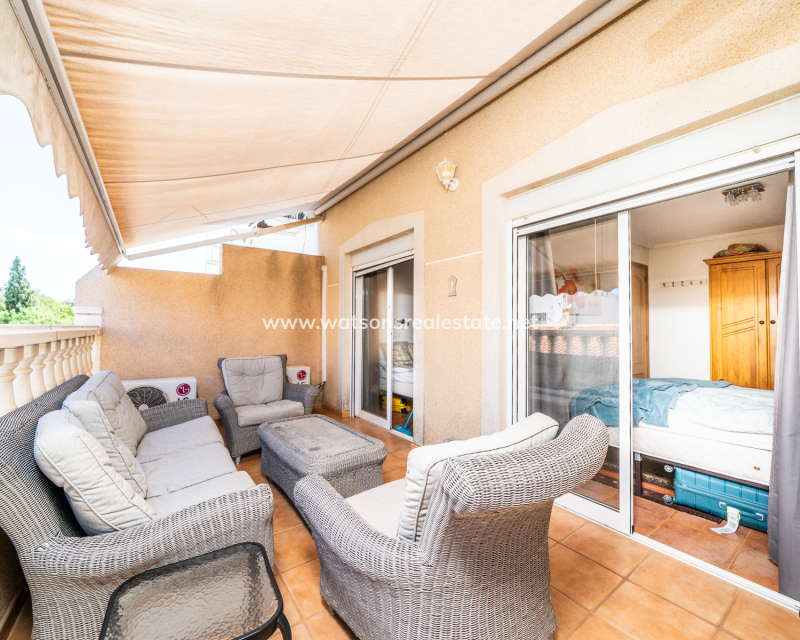 Resale - Radhus - Urb. La Marina