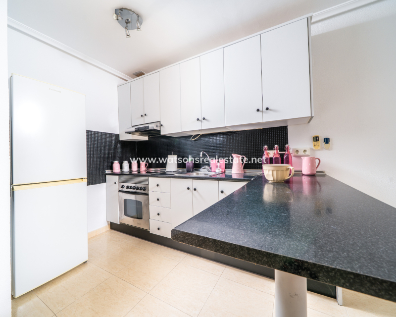 Resale - Radhus - Urb. La Marina