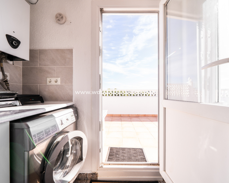 Resale - Radhus - Urb. La Marina